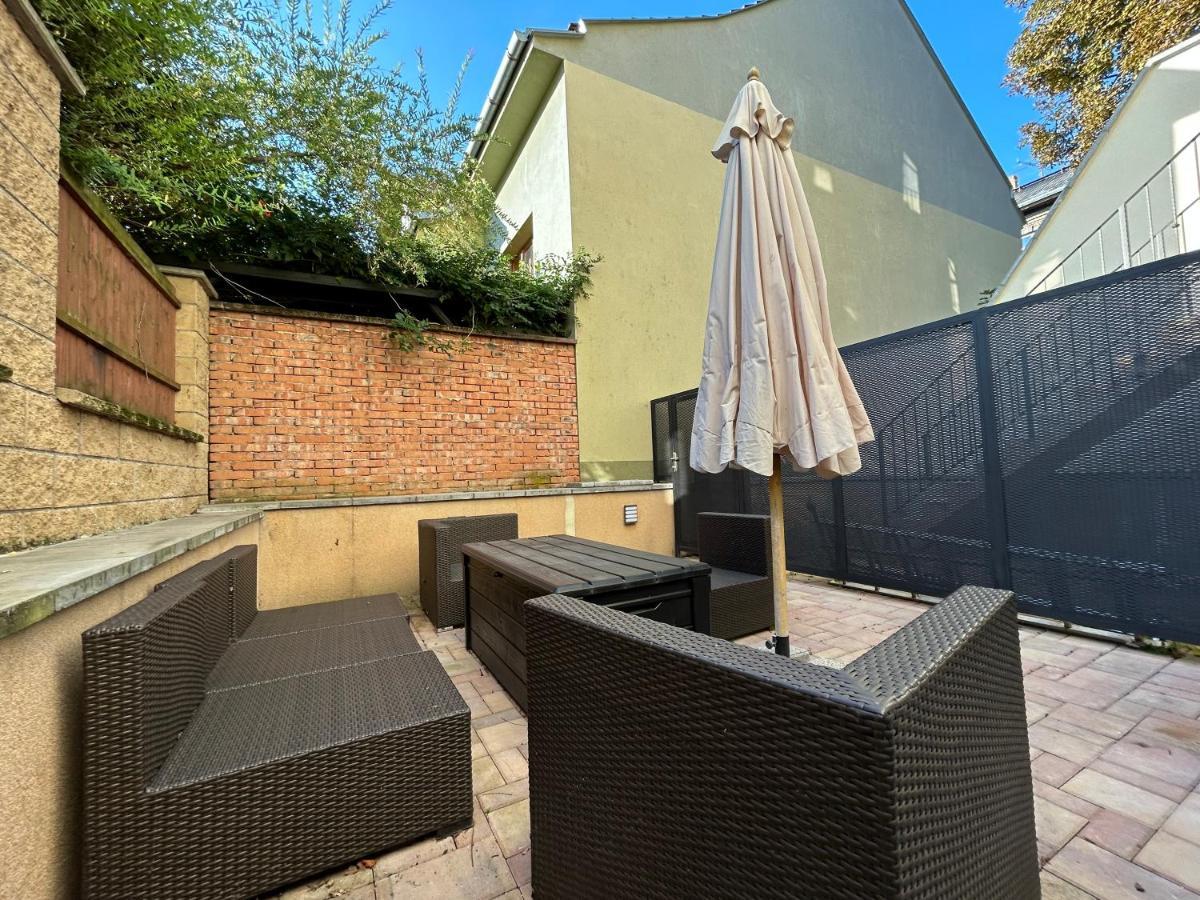 Stromoradni 17 Apartment Breclav ภายนอก รูปภาพ